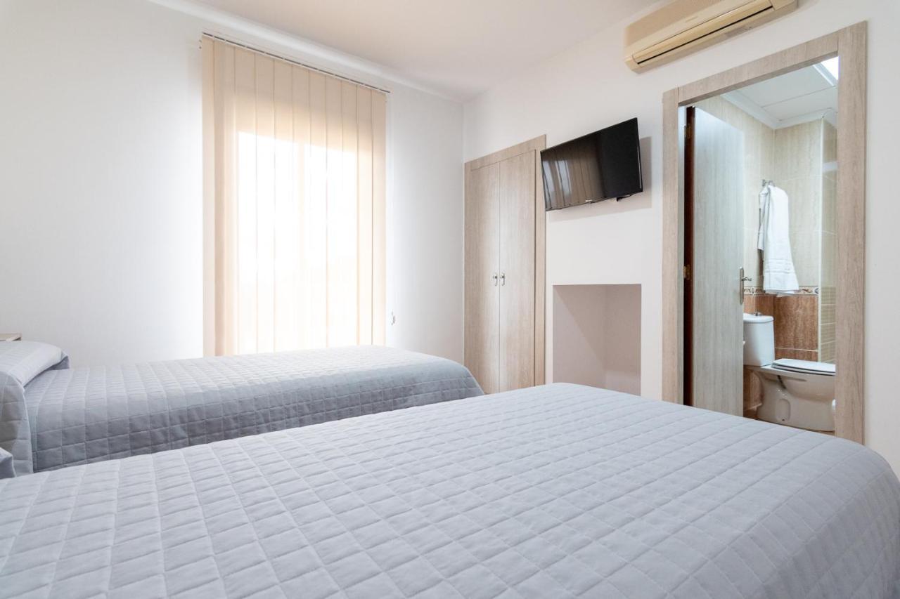 Hostal Vinuela San Pedro de Merida 외부 사진