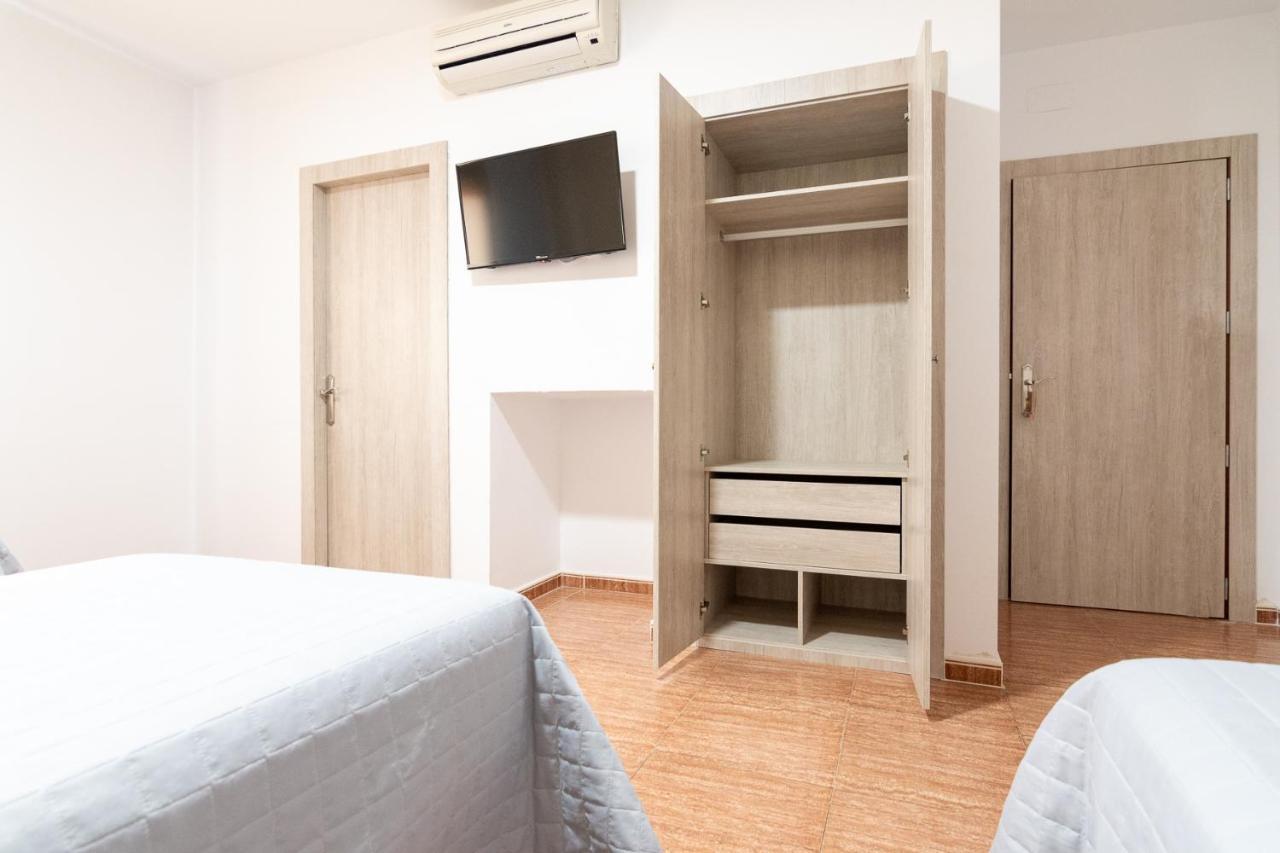 Hostal Vinuela San Pedro de Merida 외부 사진