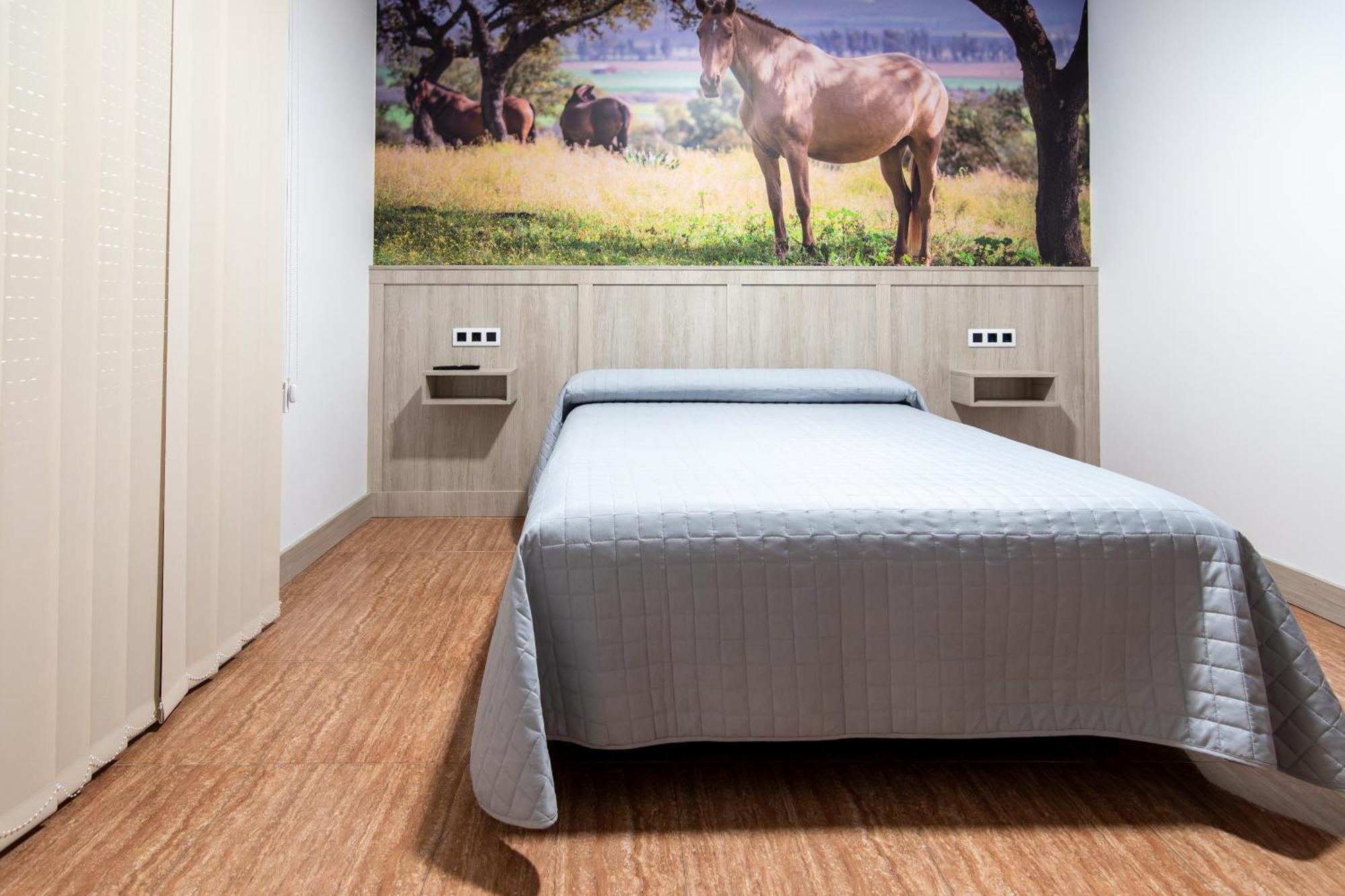 Hostal Vinuela San Pedro de Merida 외부 사진