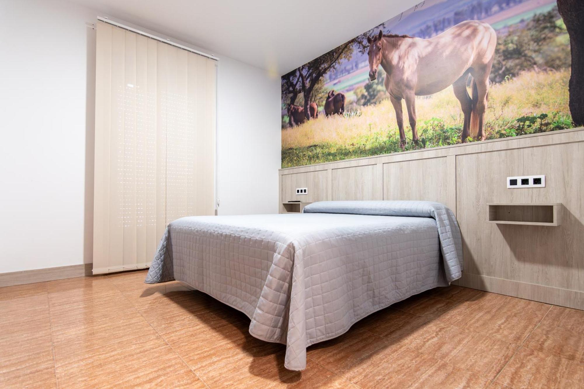 Hostal Vinuela San Pedro de Merida 외부 사진